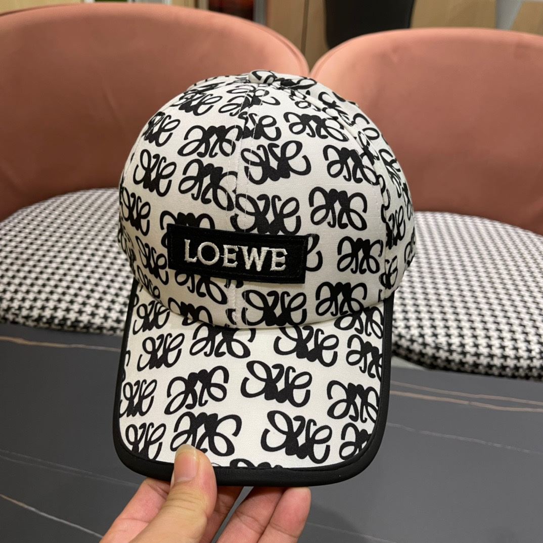 Loewe Caps